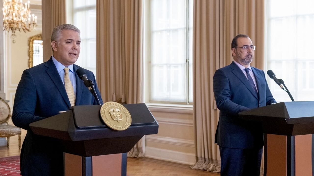 El Presidente Duque informó que el gobierno está preparando un decreto para que se pueda exigir el carnet de vacunación para ingresar y permanecer en puntos de concentración a gran escala en Colombia